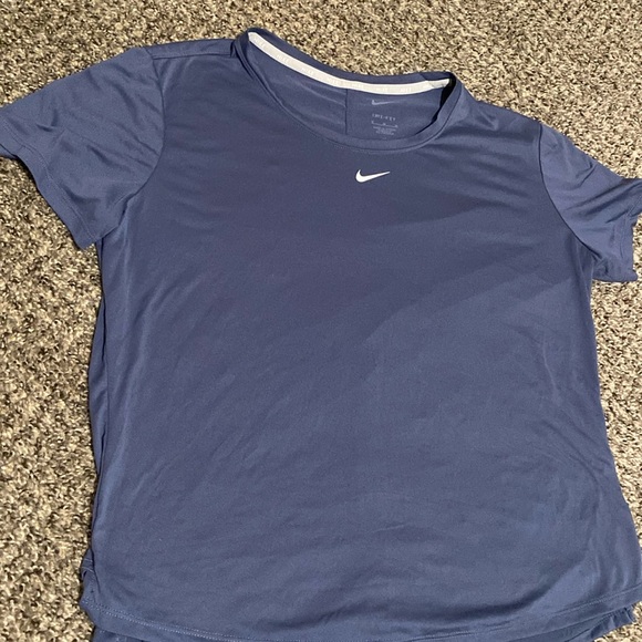 Nike Women’s Dri-Fit Short Sleeve - Picture 1 of 6